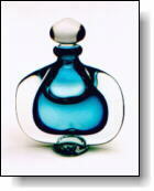 Bottle in free-blown glass